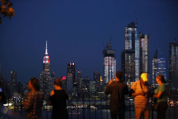 幾乎以一己 幾乎以一己